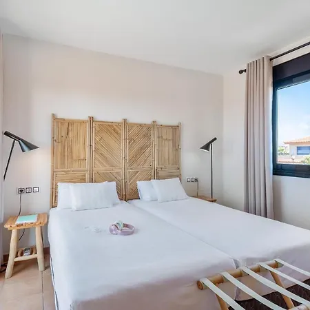 Pierre & Fuerteventura Origomare Лахарес