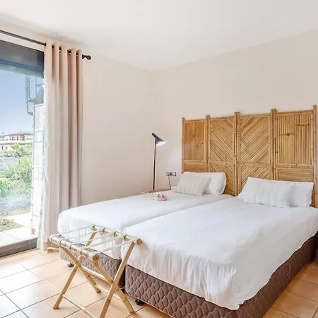 Pierre & Fuerteventura Origomare