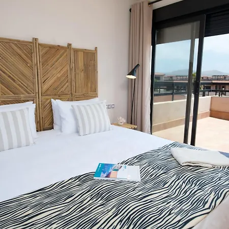 Pierre & Fuerteventura Origomare 4* לאחארס