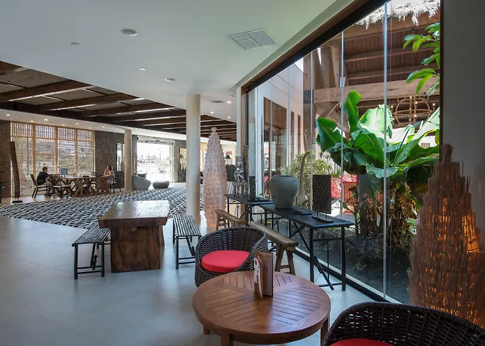 Pierre & Fuerteventura Origomare Лахарес