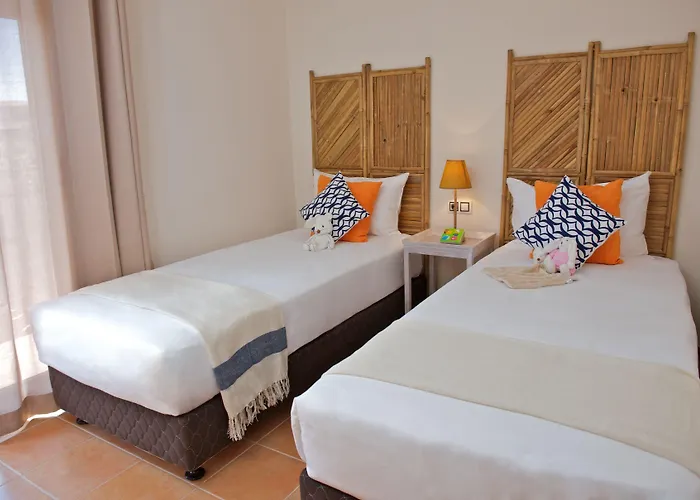 Pierre & Fuerteventura Origomare Лахарес